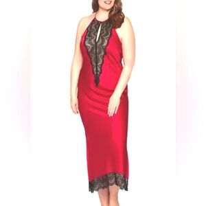 Tess Satin Lace Gown with Satin Robe  Red & Black with Tags